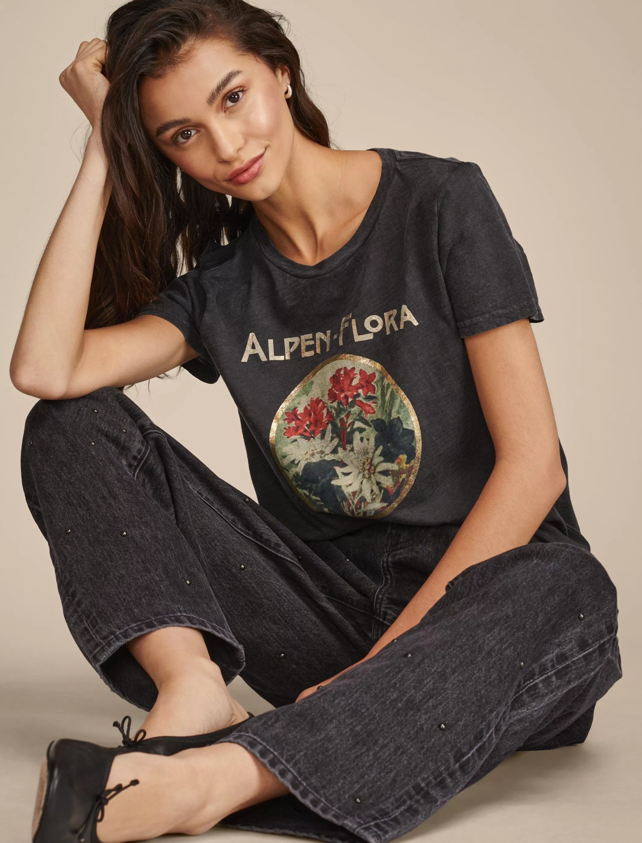 Lucky Brand Graphic Tees*alpen flora classic crew tee moonless night