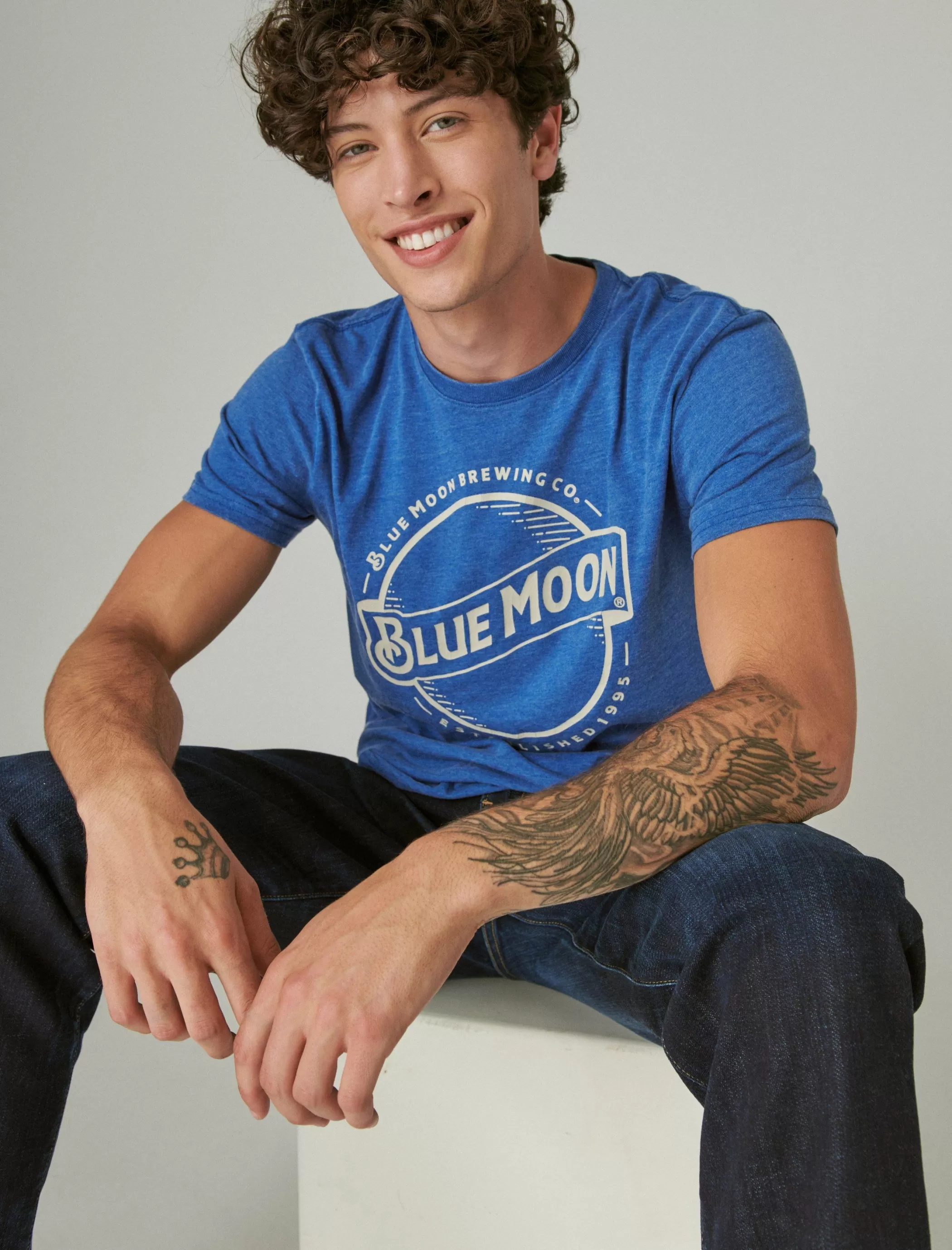 Lucky Brand Graphic Tees*blue moon tee monaco blue