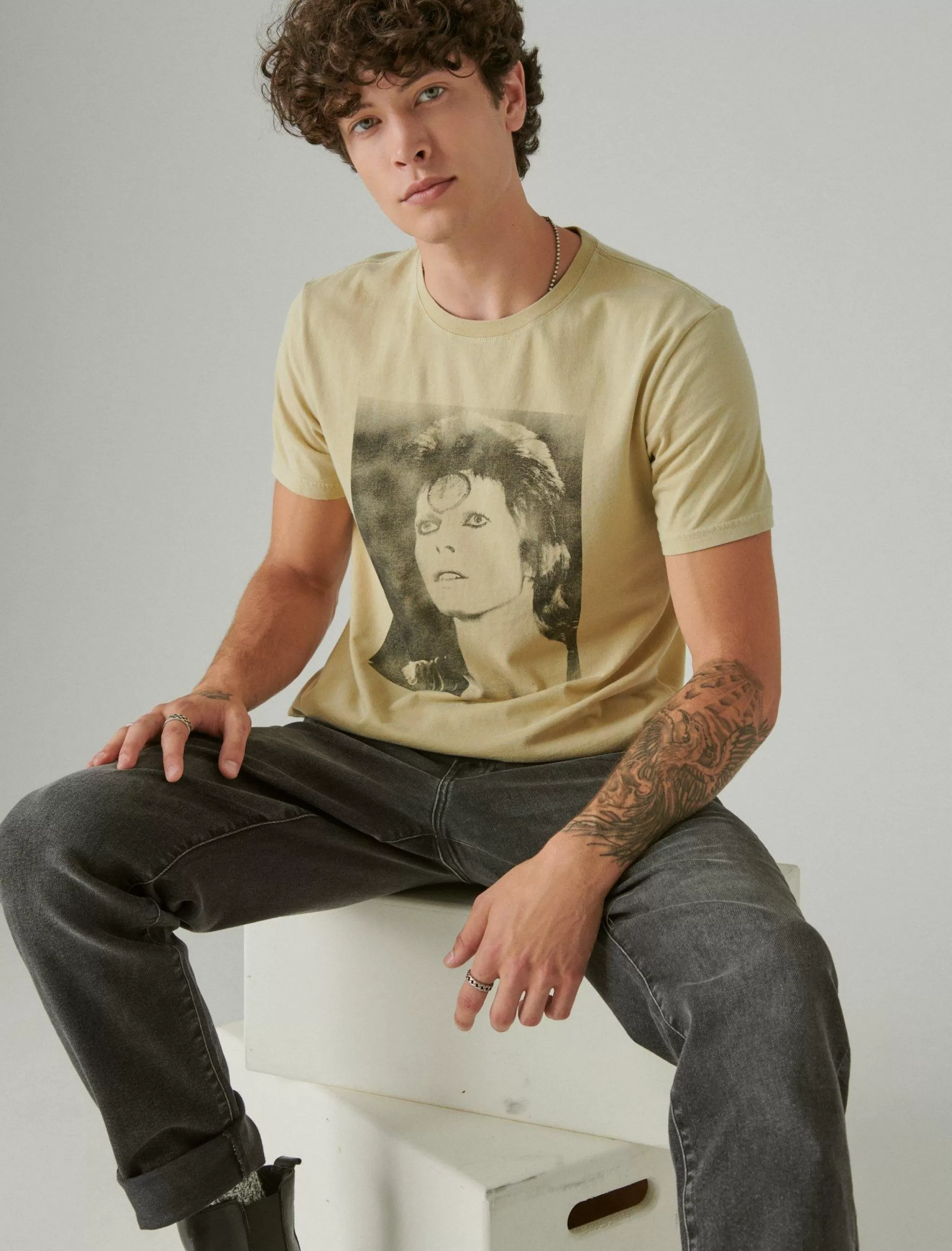 Lucky Brand Graphic Tees*bowie photo pale khaki