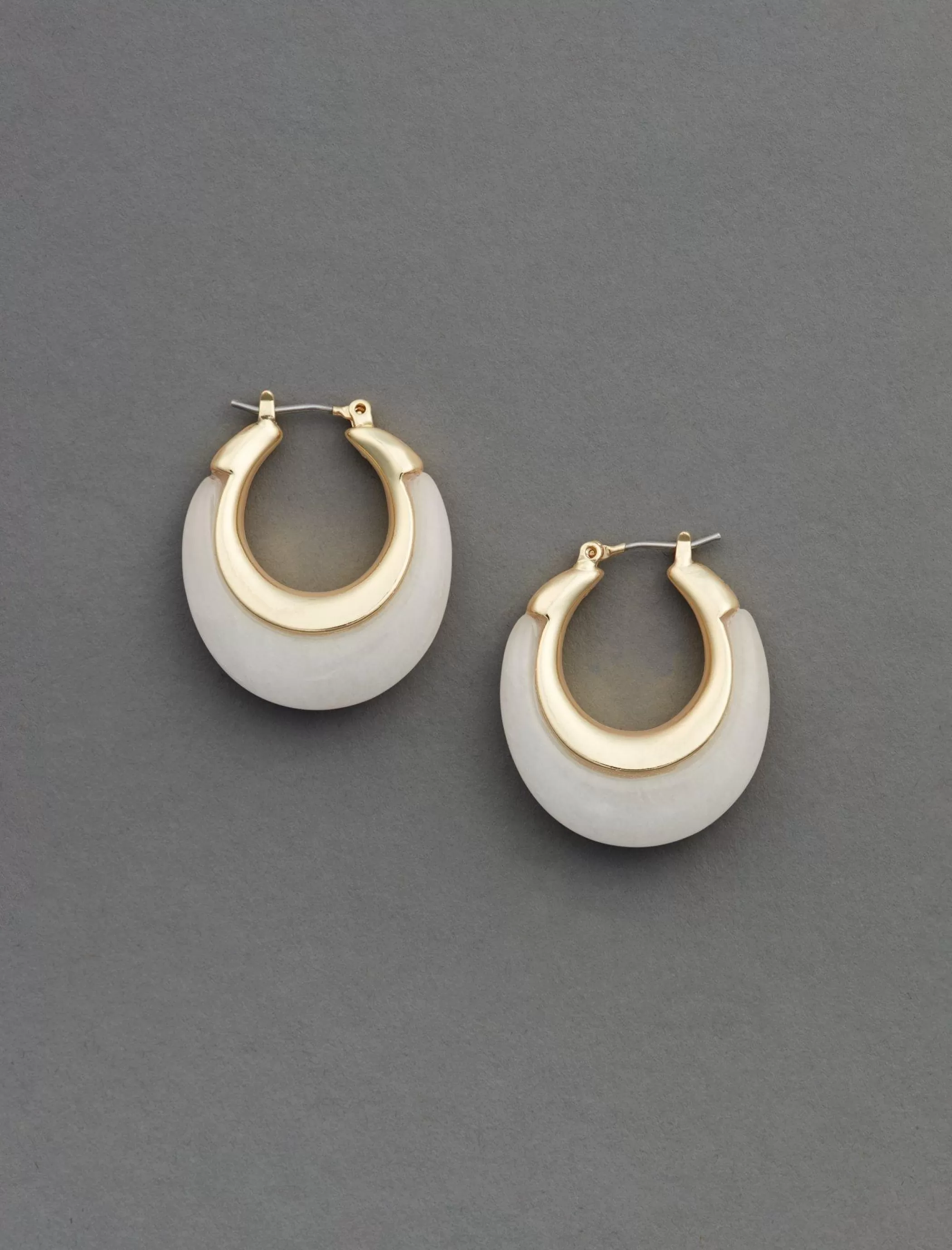 Lucky Brand Jewelry*carved hoop earring gold