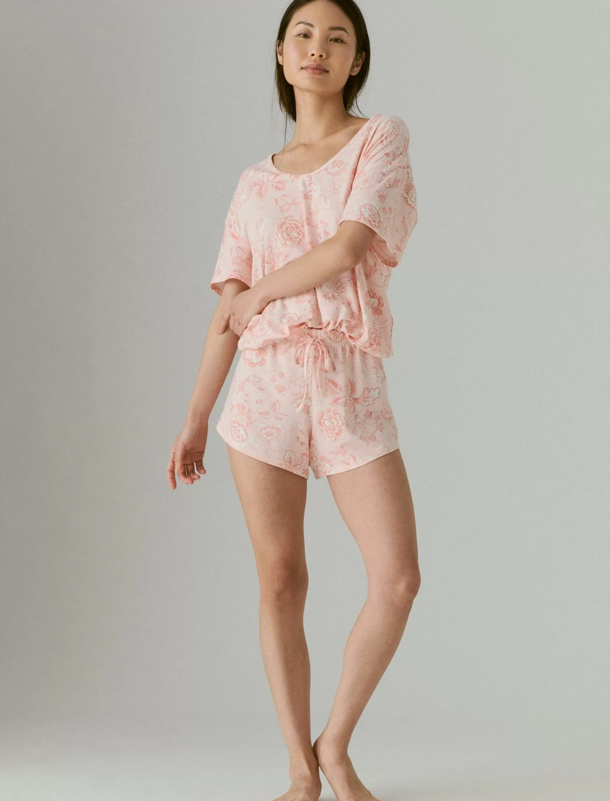 Lucky Brand Intimates & Sleepwear*cinched hem tee & curved hem short set coral pink