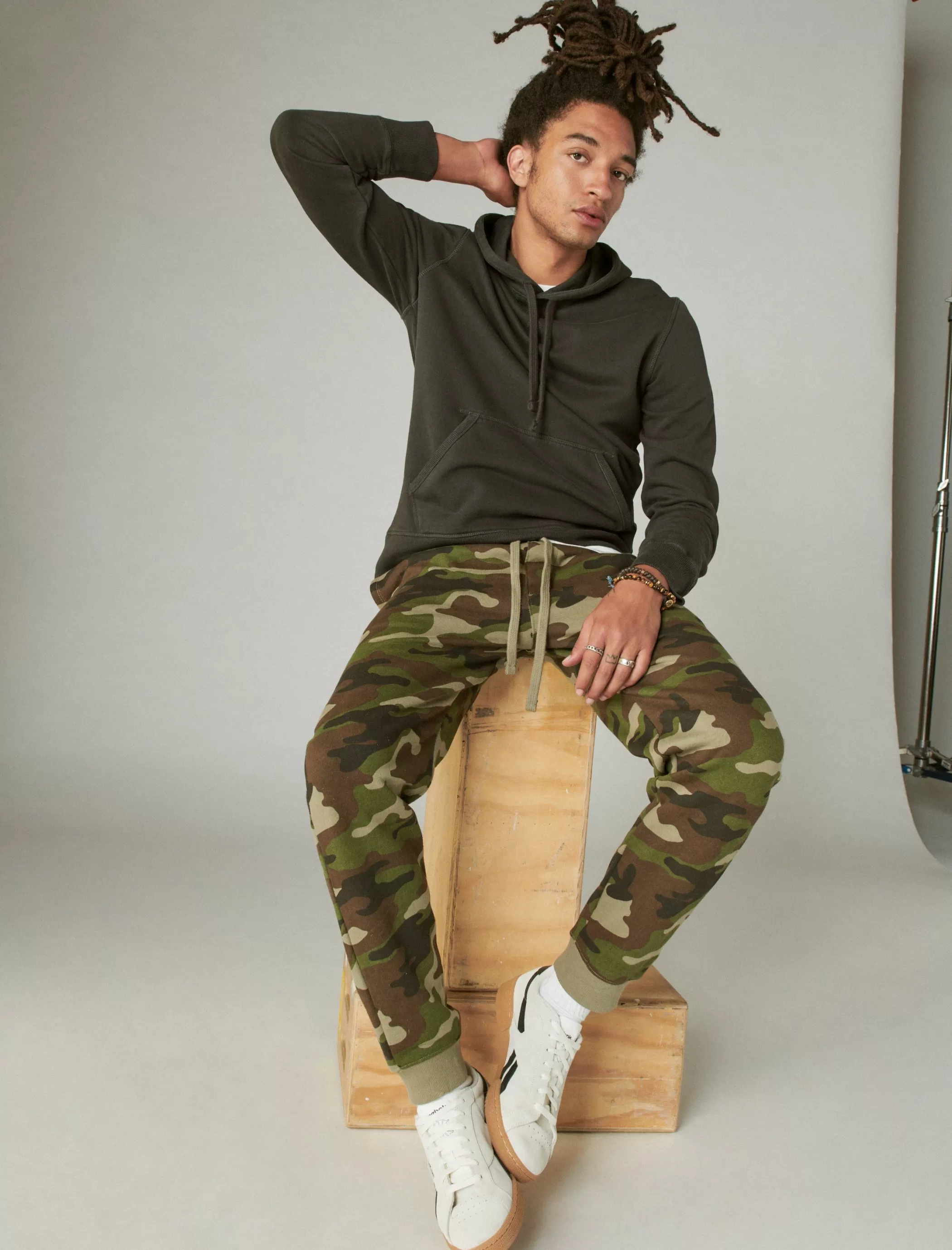 Lucky Brand Activewear*cloud soft fleece camo jogger camo (army colors)