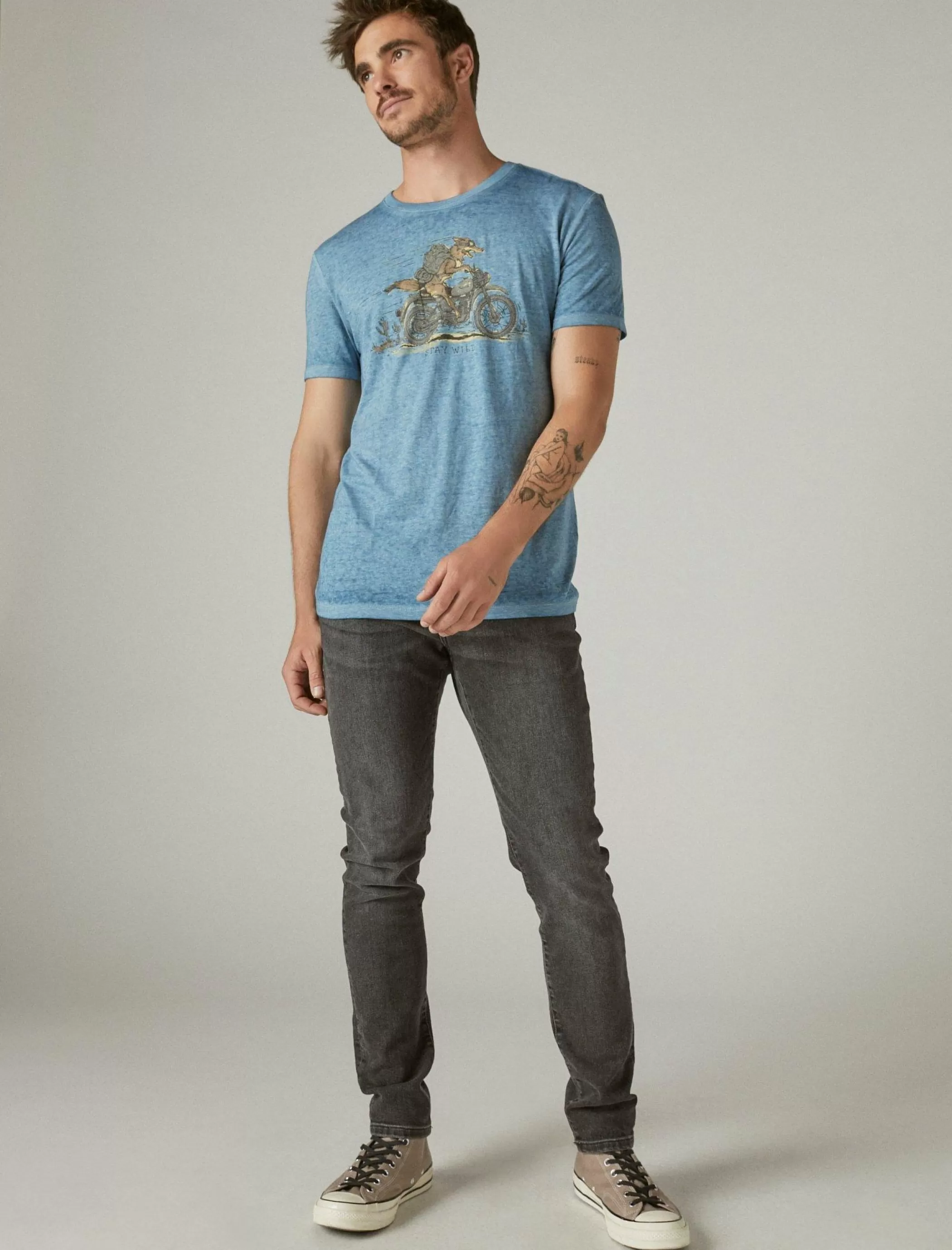 Lucky Brand Graphic Tees*coyote biker tee allure