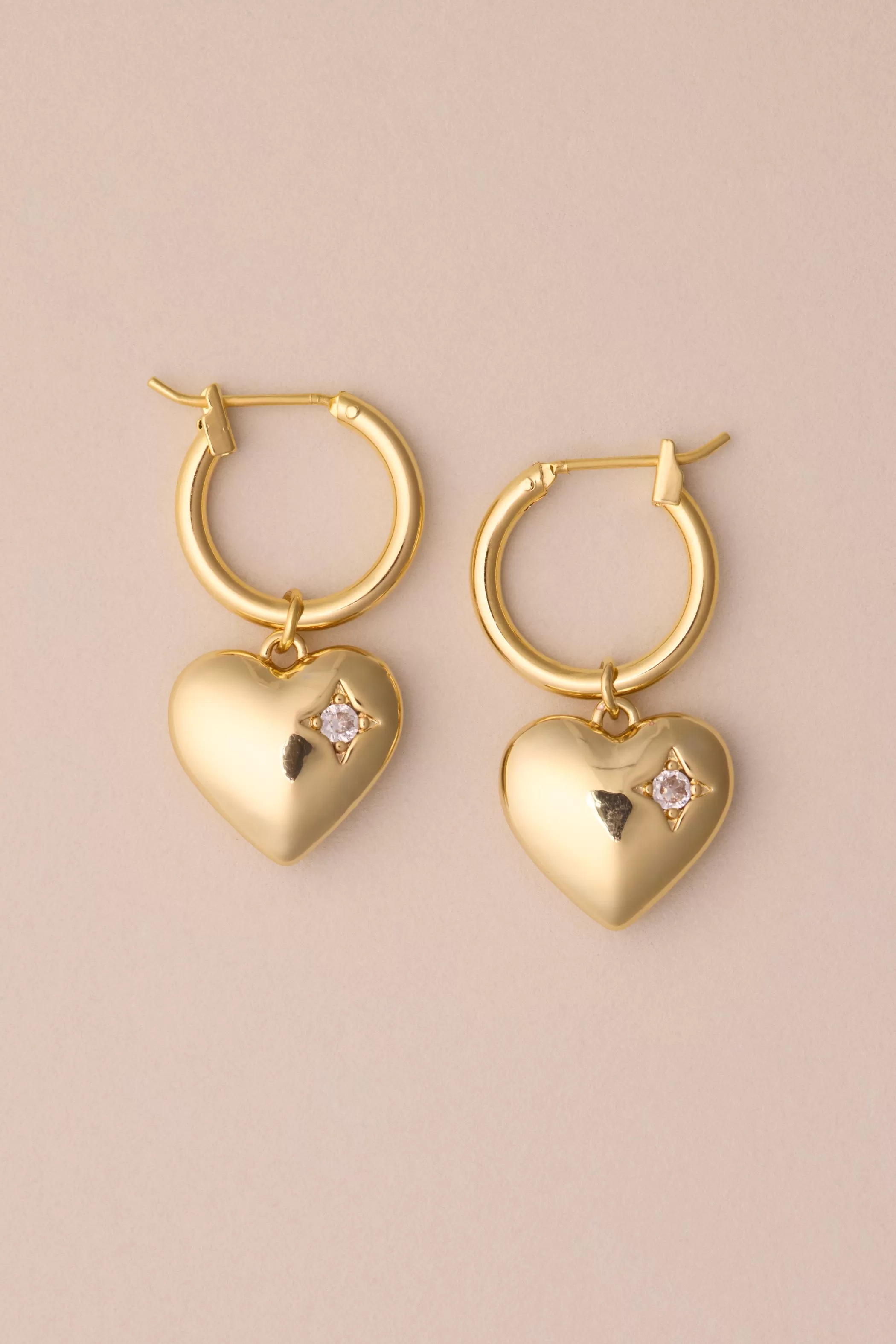 Lucky Brand Jewelry* heart hoop earrings gold