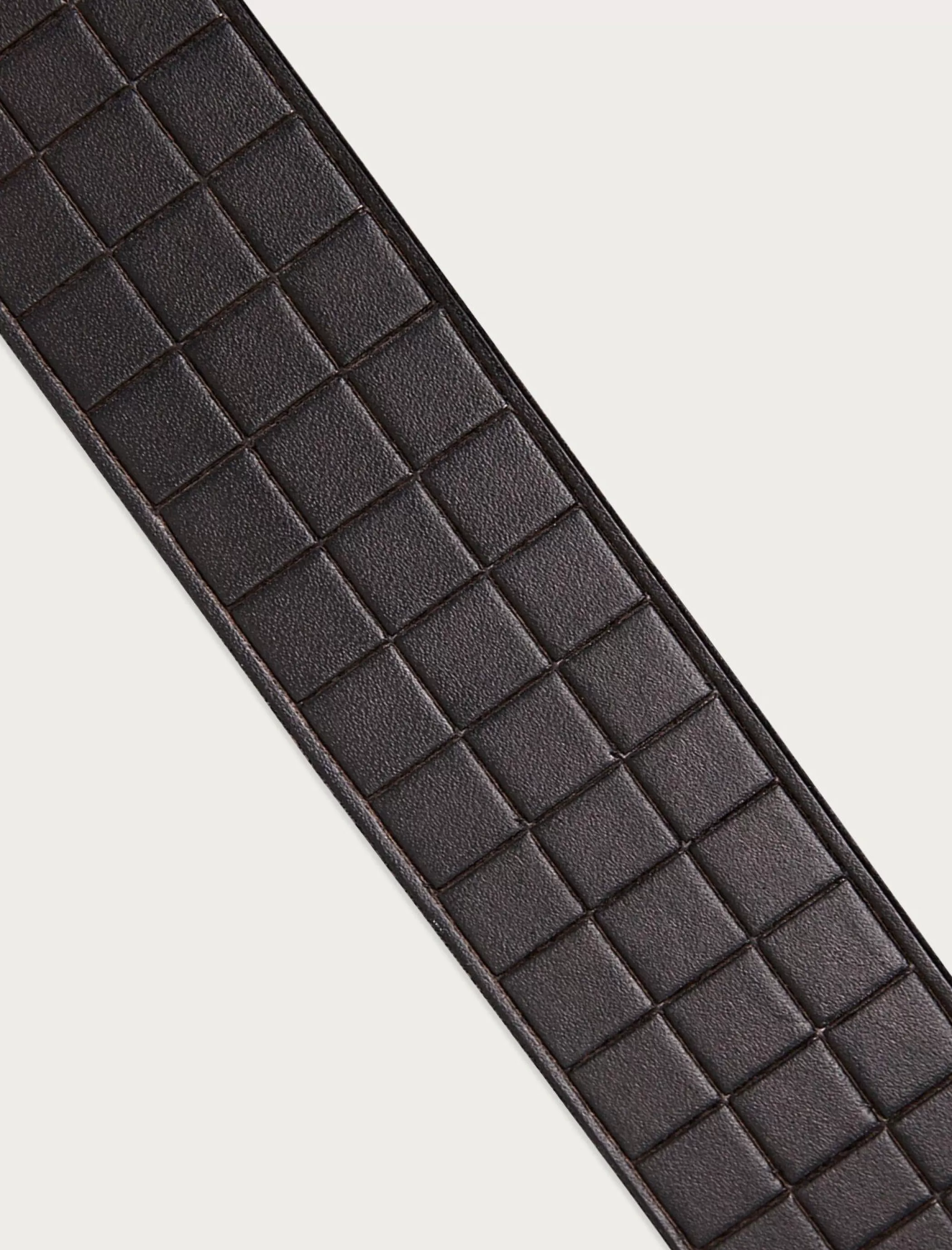 Lucky Brand Belts*grid tooled embossed leather belt black