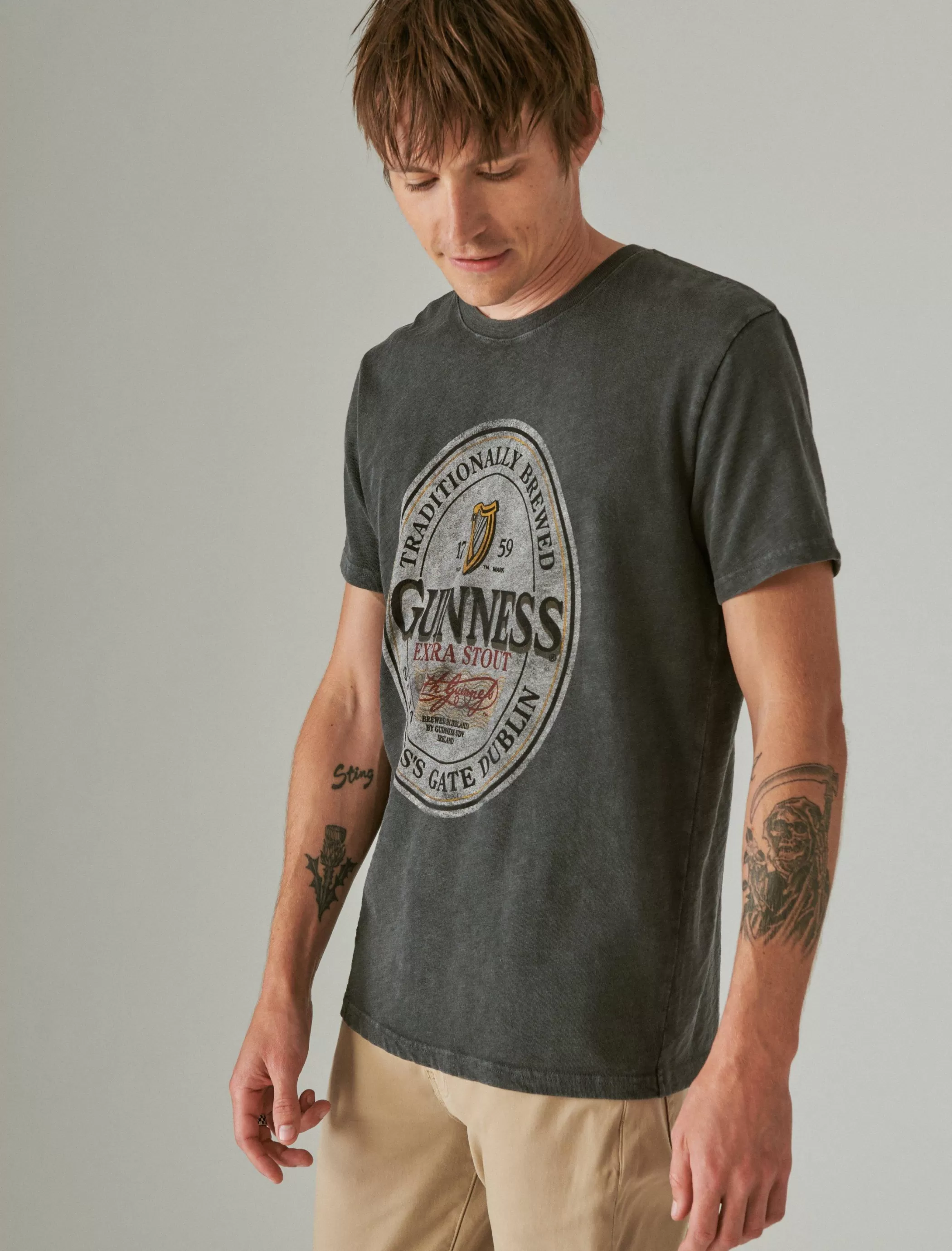 Lucky Brand Graphic Tees*guinness oval tee jet black