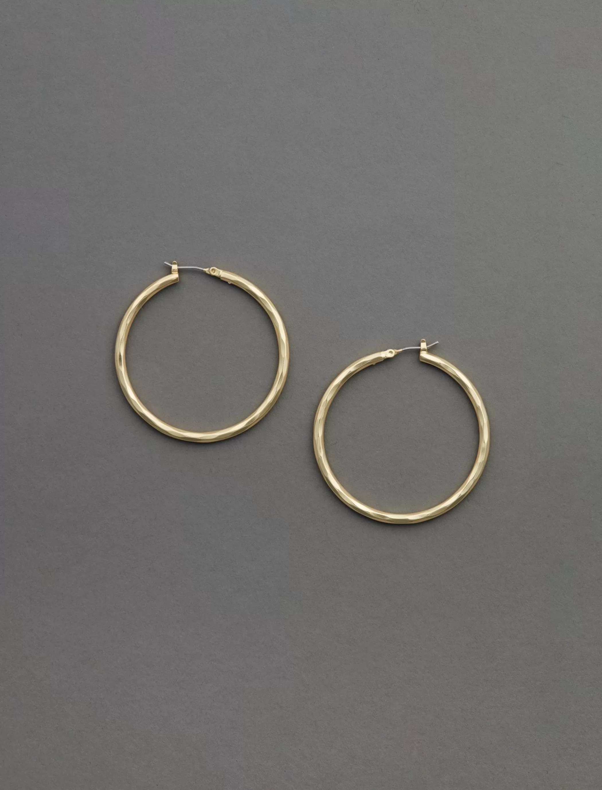 Lucky Brand Jewelry*hammered hoop gold