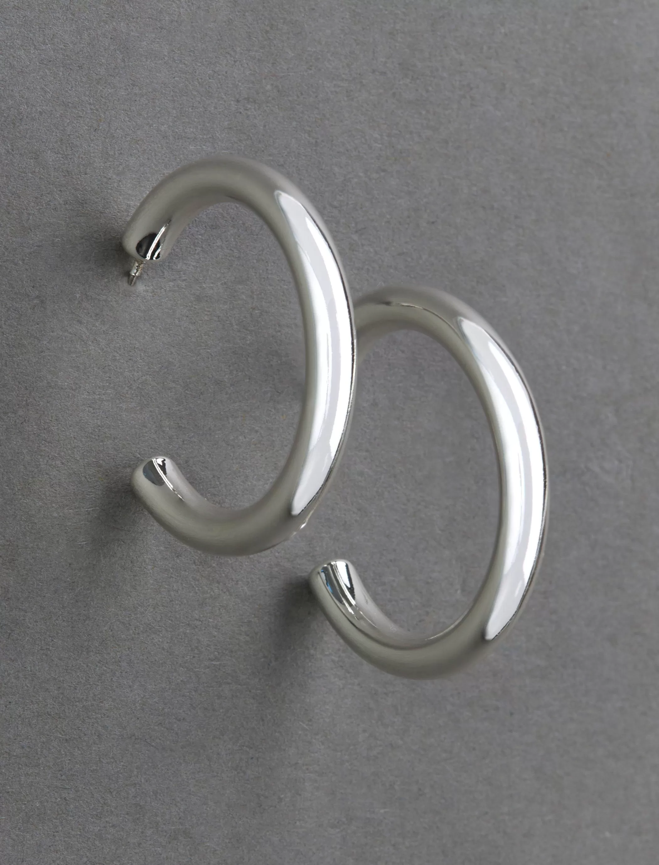 Lucky Brand Jewelry*high shine hoop earring silver