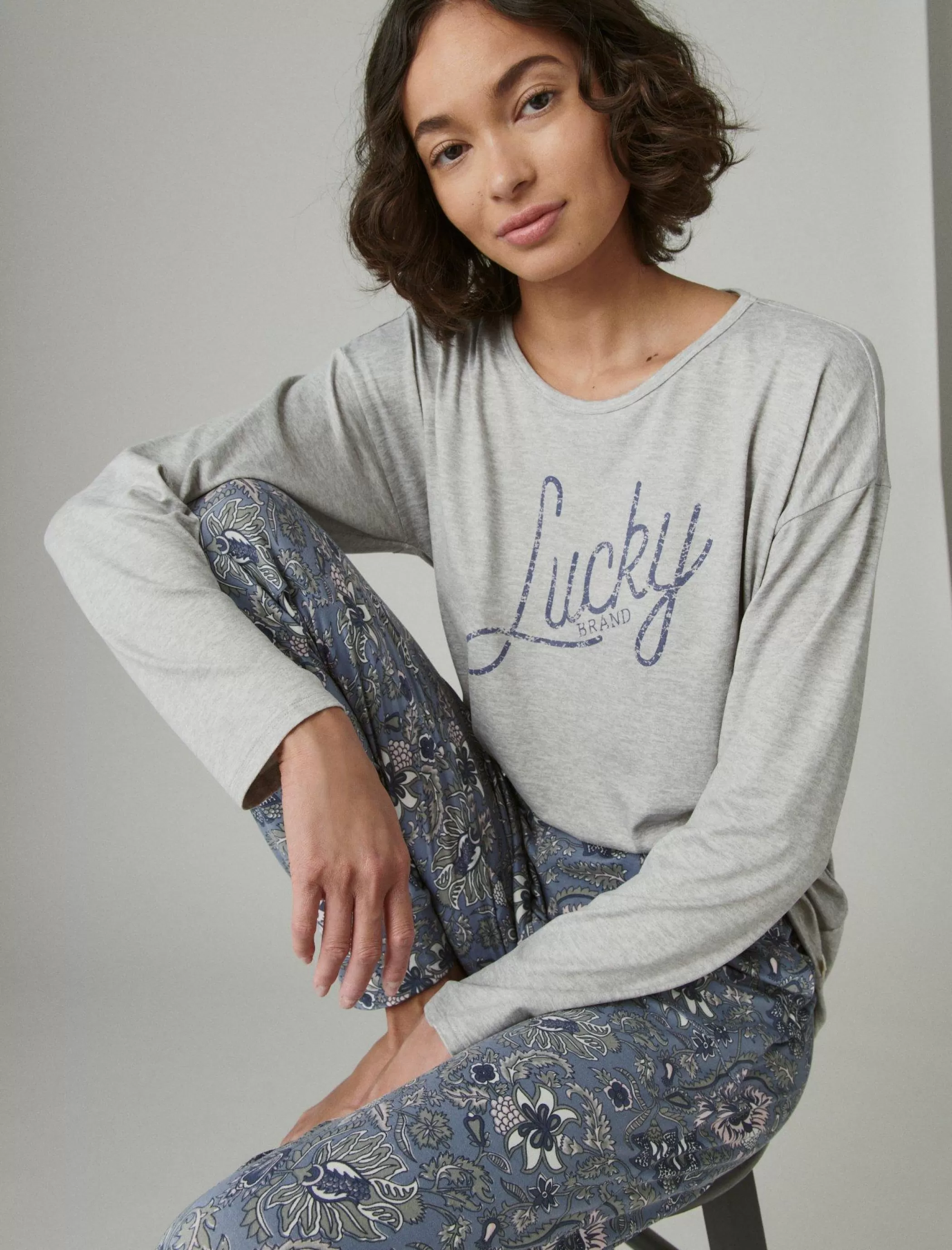 Lucky Brand Intimates & Sleepwear*lucky script & jogger sleep set dark grey