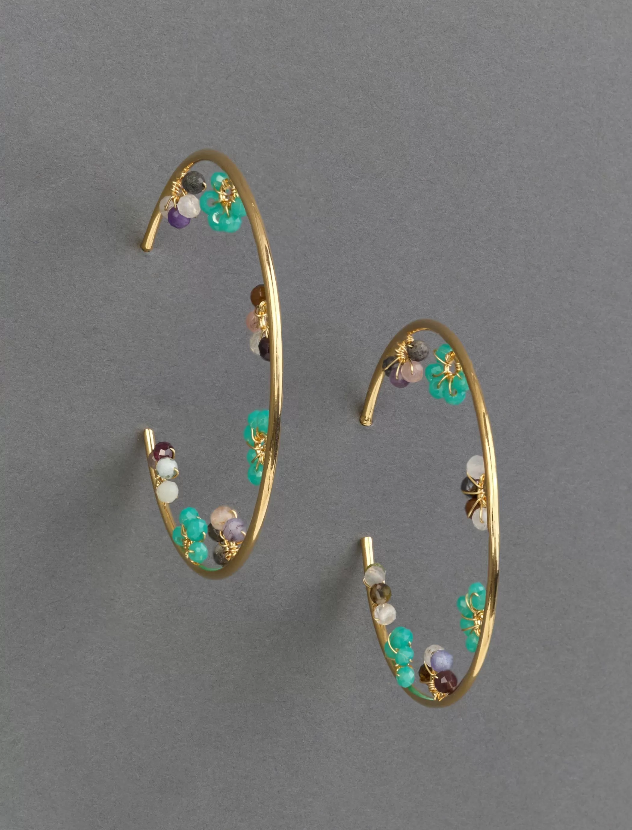 Lucky Brand Jewelry*multi beaded daisy hoop earring gold