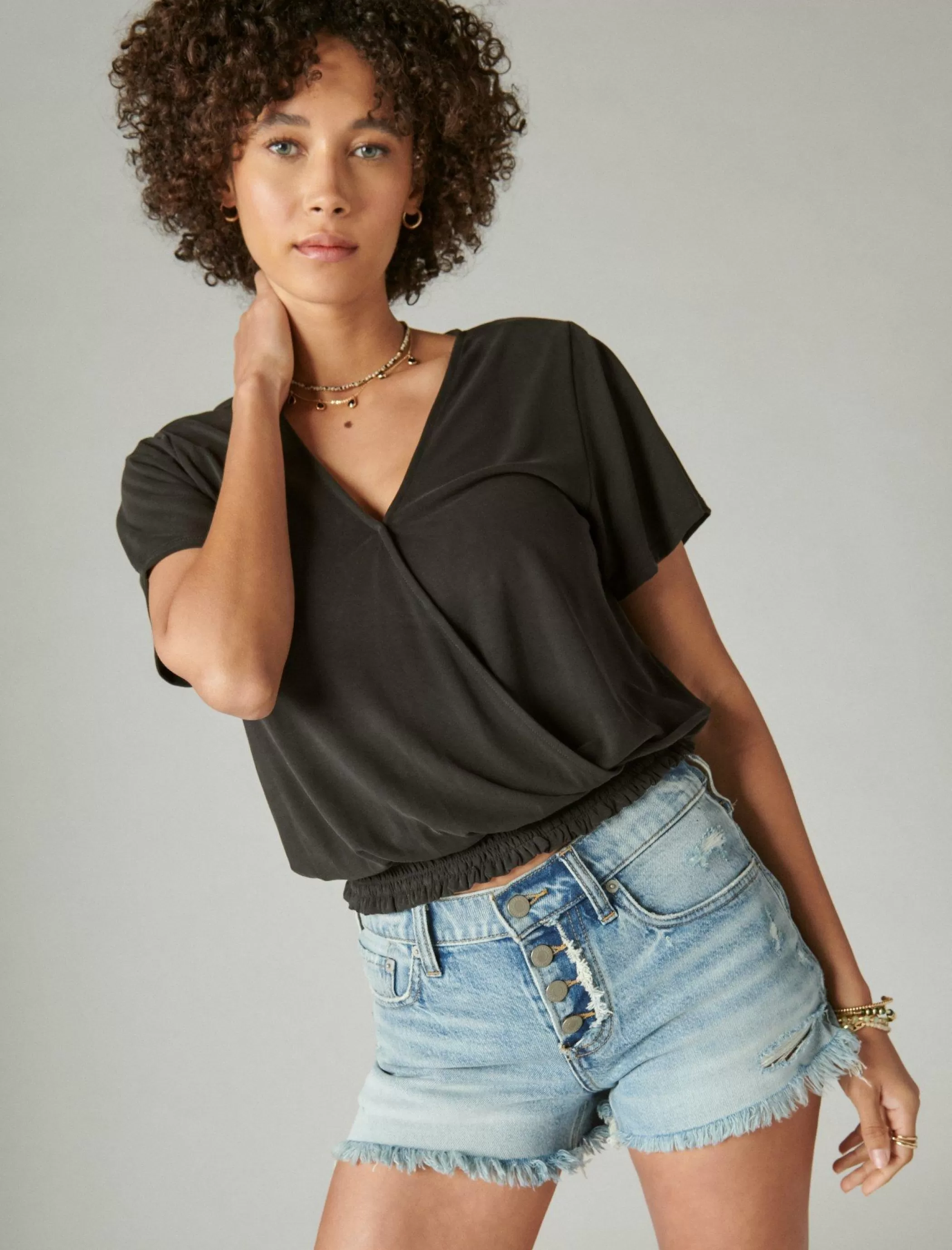 Lucky Brand Knit Tops*sandwash surplice top jet black