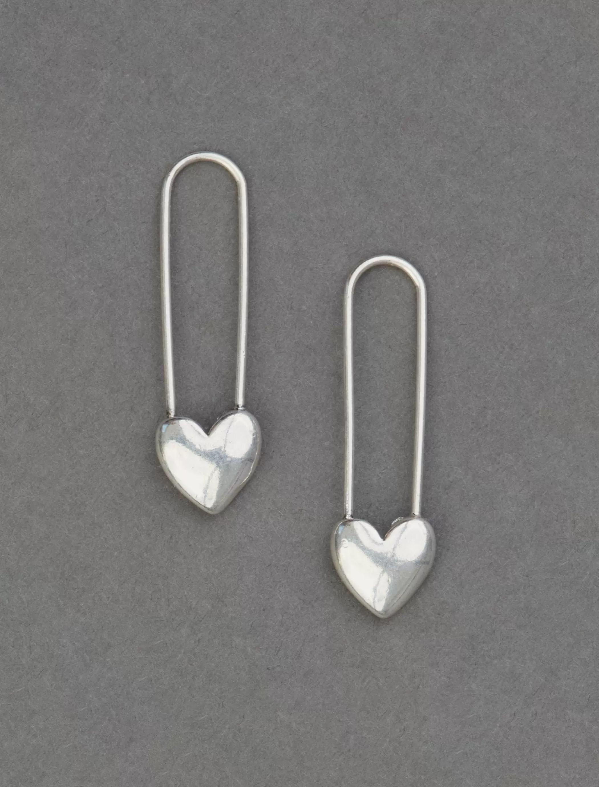 Lucky Brand Jewelry* safety pin heart earrings silver