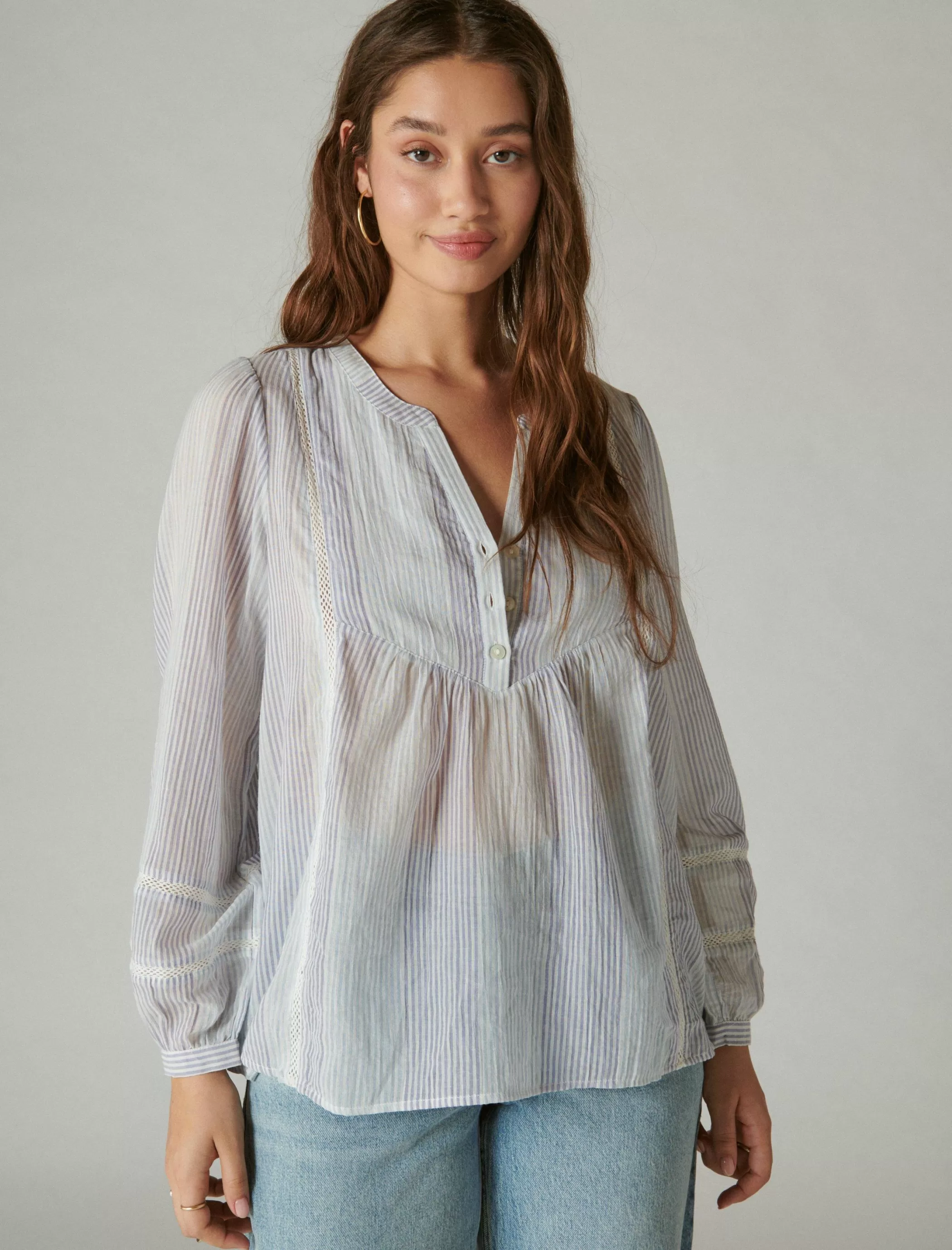 Lucky Brand Blouses*smocked button through blouse blue white stripe