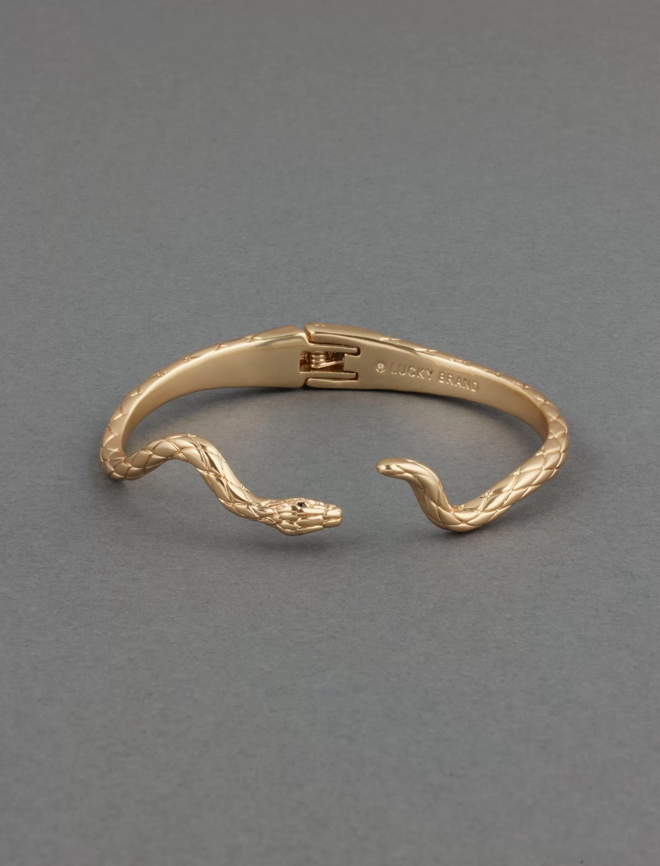 Lucky Brand Jewelry*snake hinge cuff gold