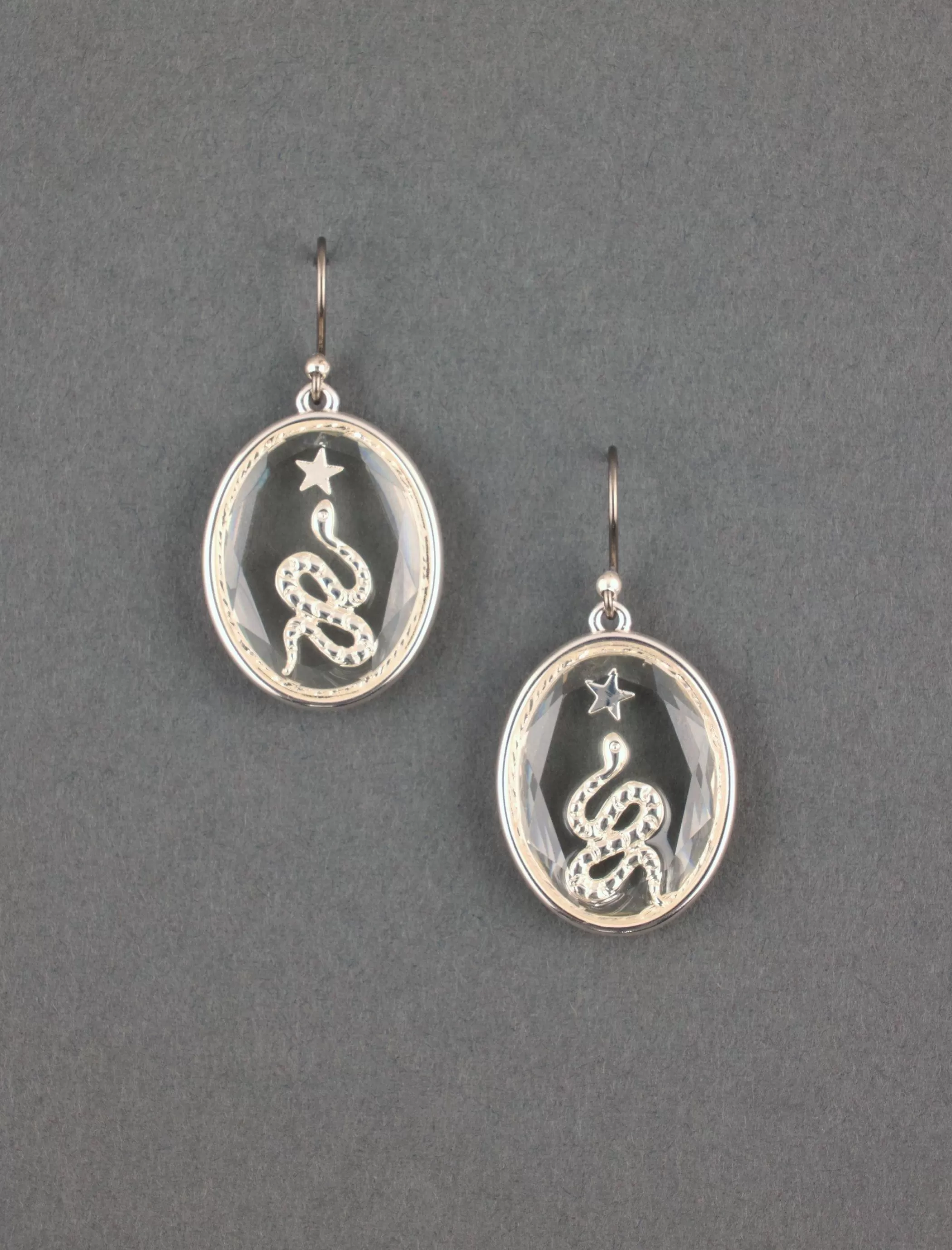 Lucky Brand Jewelry*snake inlay glass earring silver